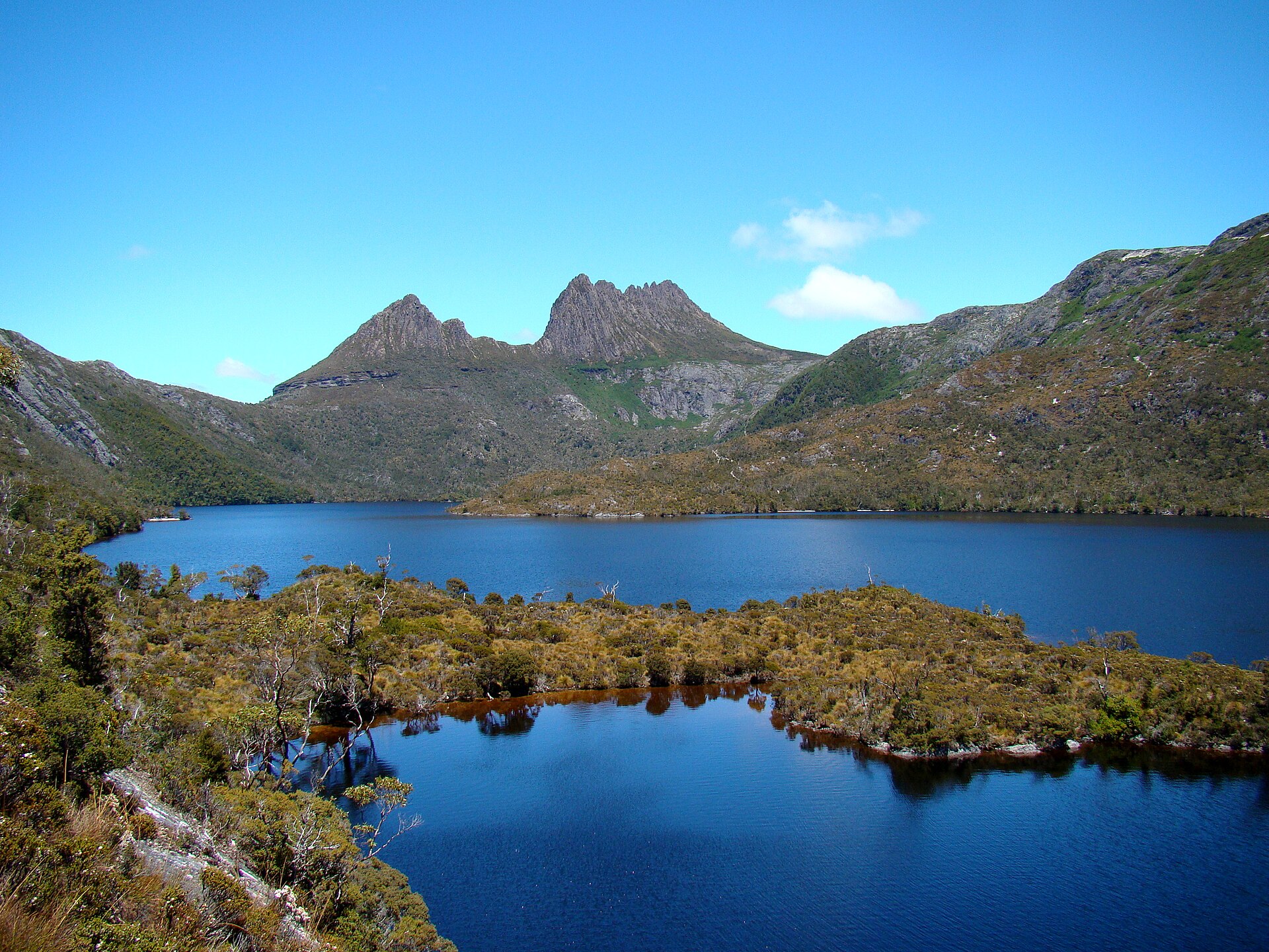Cradle Mountain as seen from the north, across Dove Lake. This view can be had after a few hundred metres walk from the carpark.